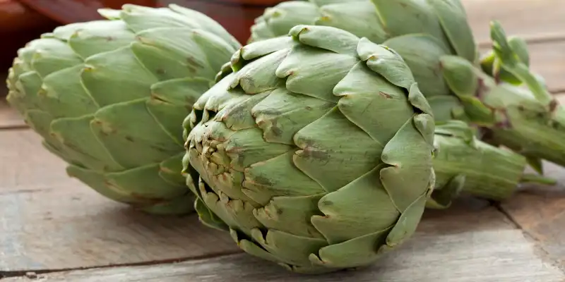 Artichokes (with salt)