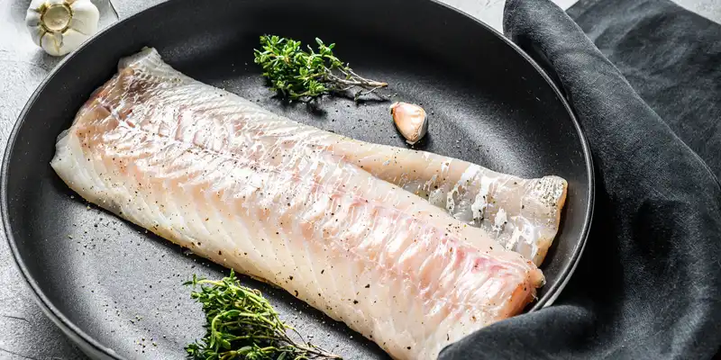 Róbalo al horno o a la parrilla