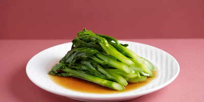 Cooked chinese broccoli