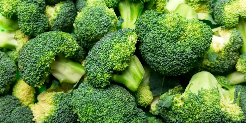 Broccoli (chopped)