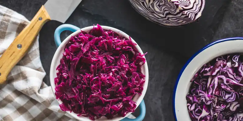 Boiled red cabbage (without salt)