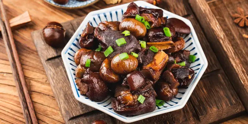 Boiled and steamed japanese chestnuts