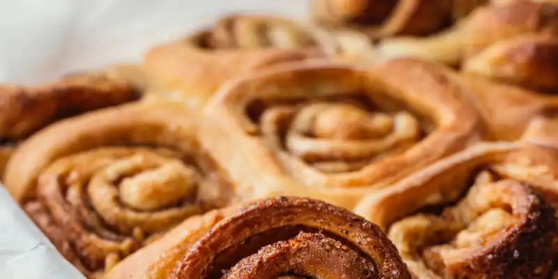 Cinnamon buns