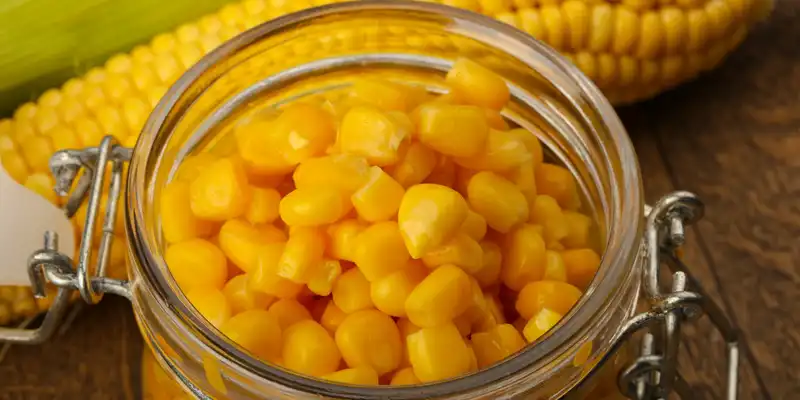 Canned corn