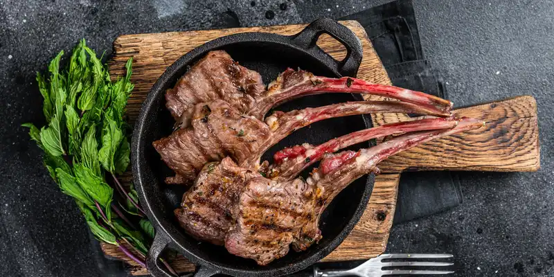 Lomo de cordero a la parrilla