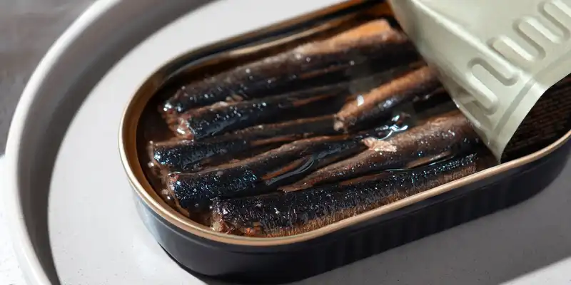 Canned jack mackerel