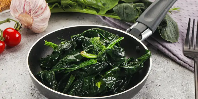 Cooked malabar spinach (basella)