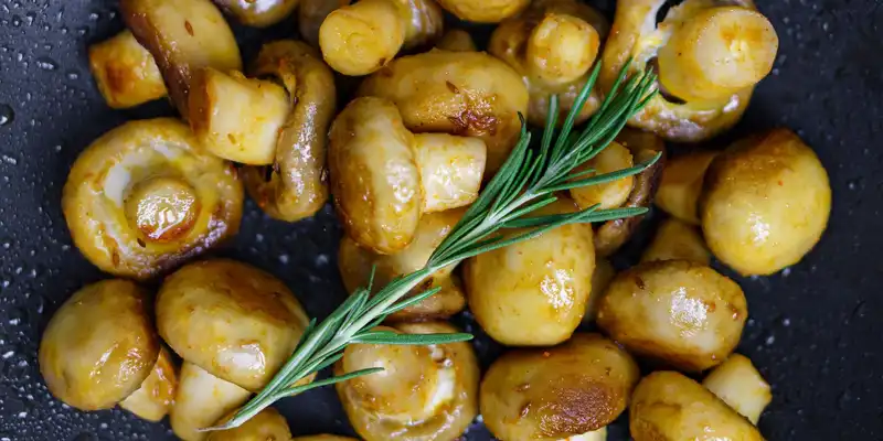 Stir fried mushrooms