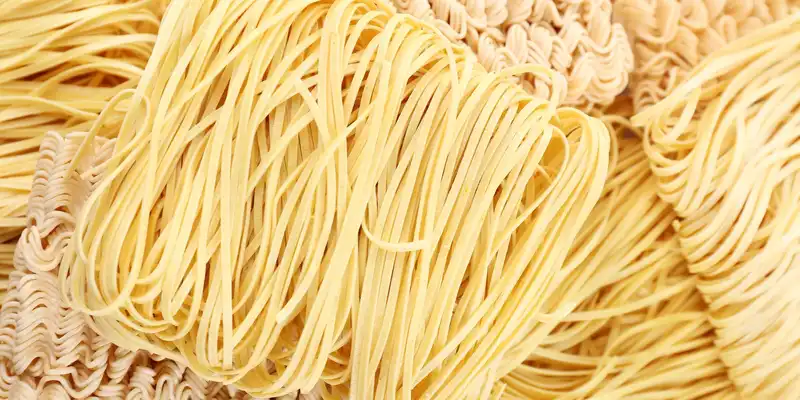 Egg noodles (without salt)