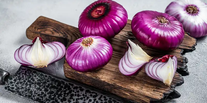 Raw onion sweet