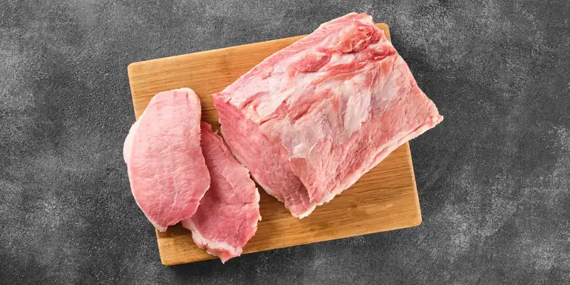 Schweinebavette roh (ohne Knochen, Koteletts)