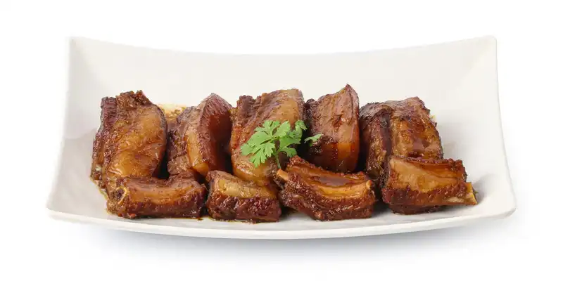 Braised pork spareribs