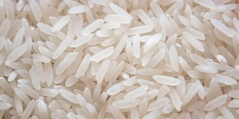 Raw parboiled long grain rice