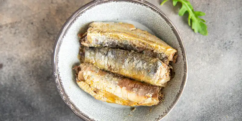 Sardinha em conserva em óleo