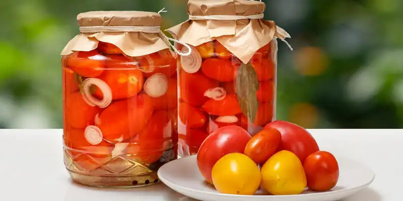 Canned red tomatos (without-salt)