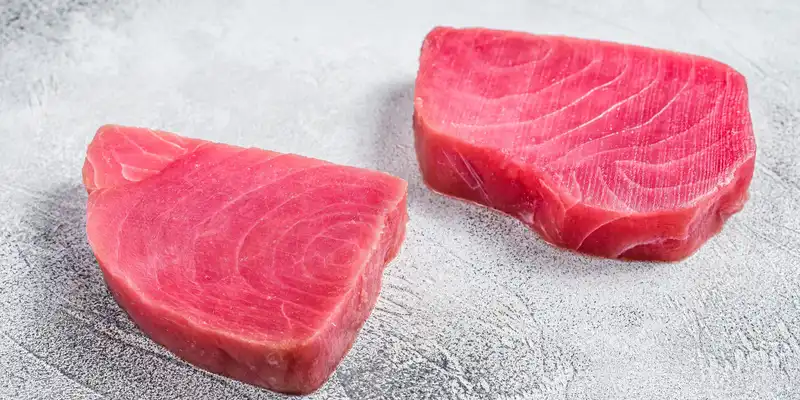 Raw skipjack tuna