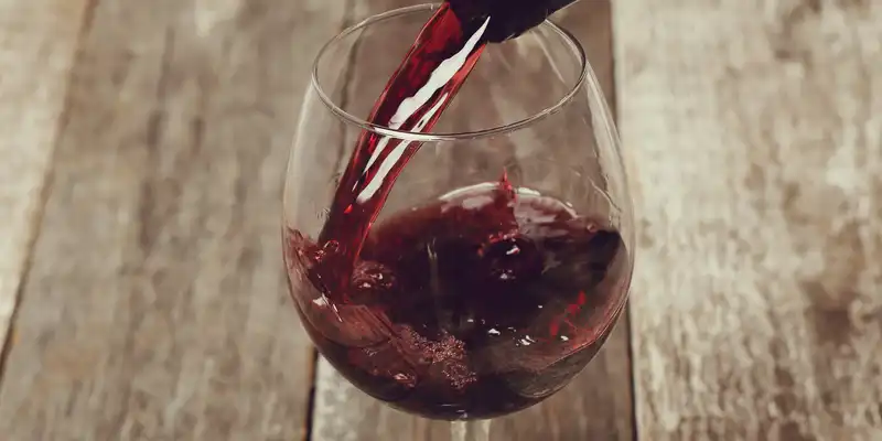 Red table wine