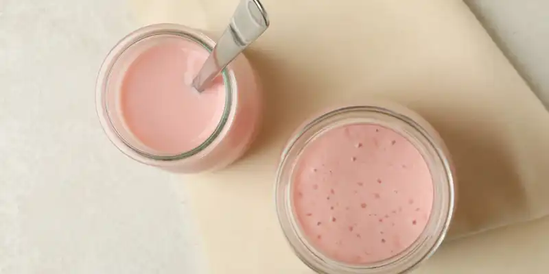 Nonfat (fat free, skim milk) strawberry yogurt